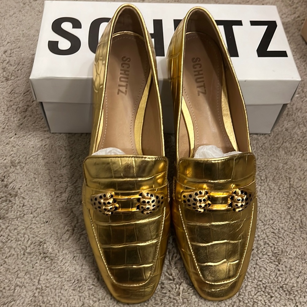 Schutz Gold crocodile metallic loafer size 41. Brand new with box and dust bag
